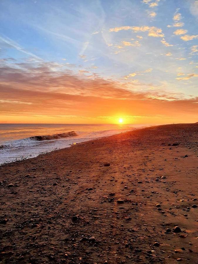 Hot Tub Pet Friendly Luxury Cosy Cottage, Near Withernsea And Patrington Welwick Bagian luar foto