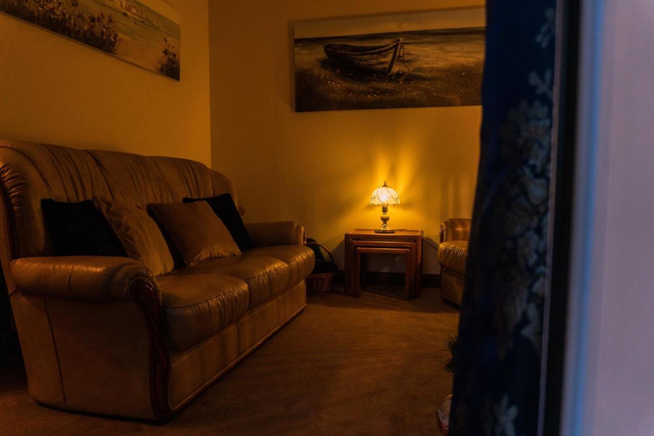 Hot Tub Pet Friendly Luxury Cosy Cottage, Near Withernsea And Patrington Welwick Bagian luar foto